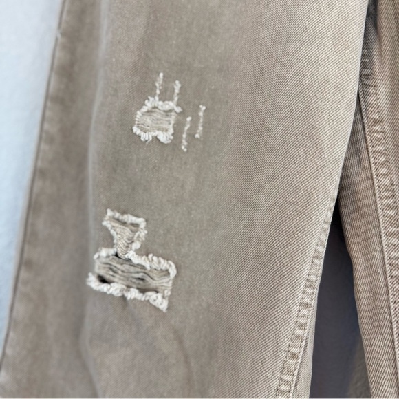 New Wild Fable High-Rise Straight Light Brown Wash Distressed Jeans Size 2 - Picture 8 of 17